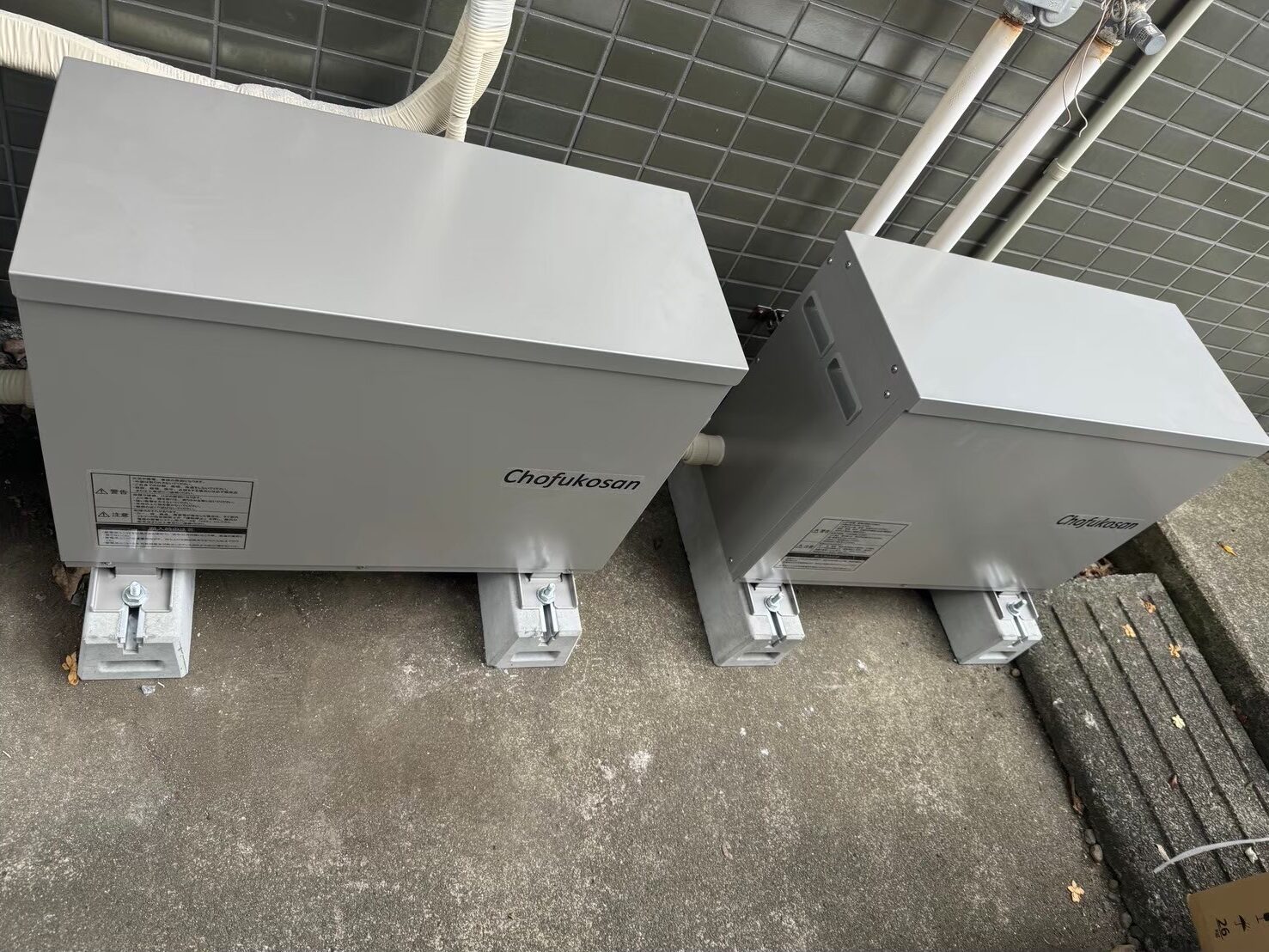 蓄電池の施工写真