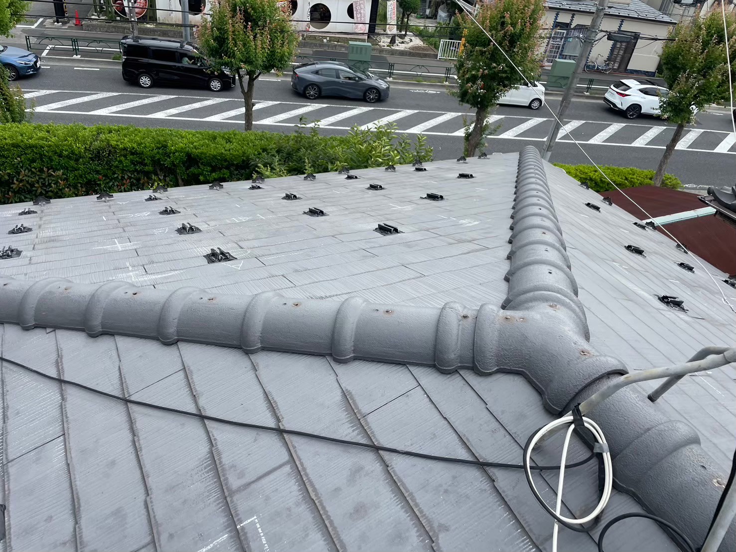 配線や設置まわりの施工写真